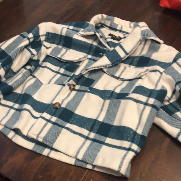 Love Tree Teal and Cream Plaid Jacket - Picture 5 of 11